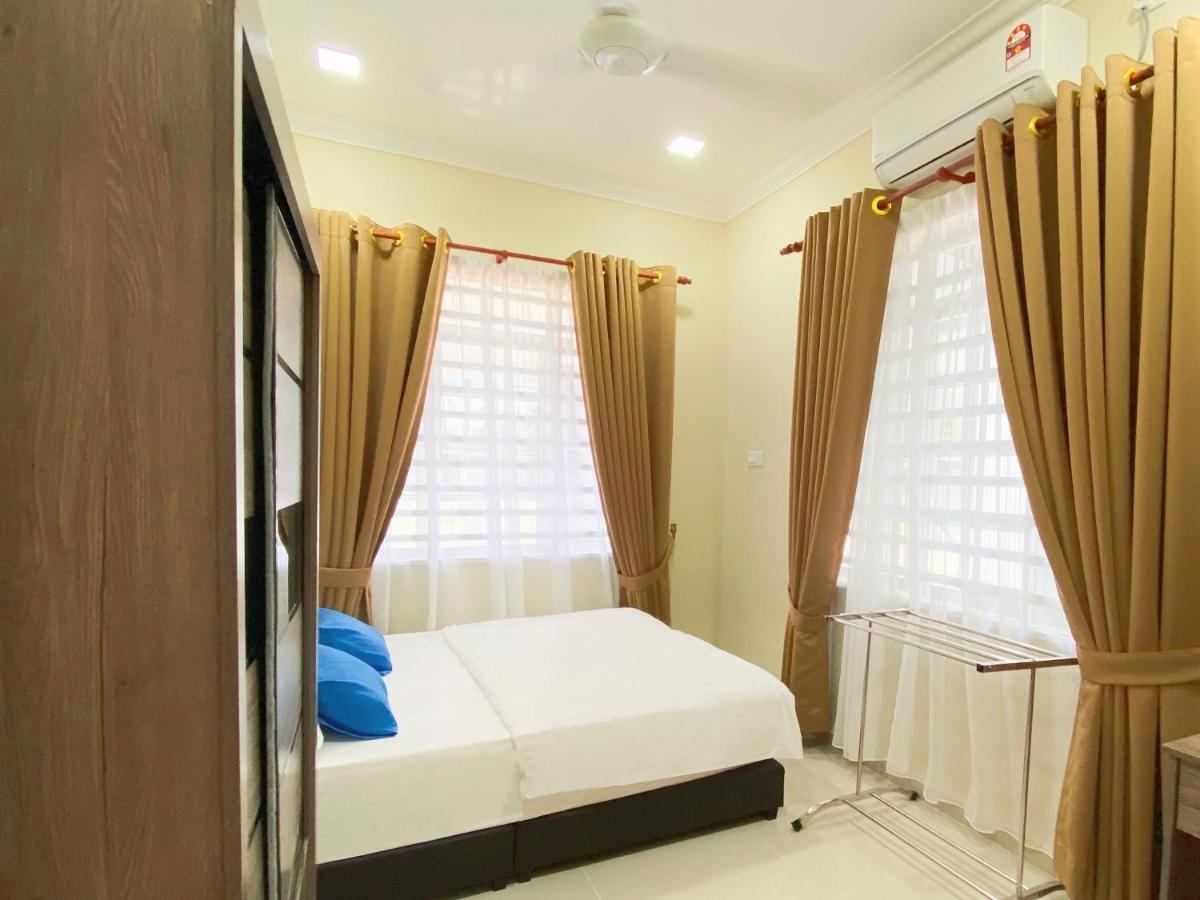 Nazza Homestay Besut With Pool Near Jetty To Perhentian Kampung Raja Экстерьер фото