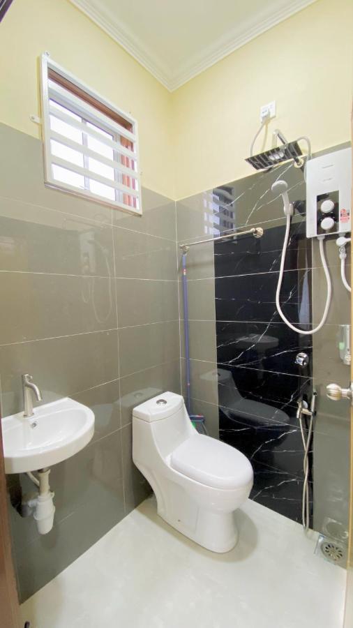 Nazza Homestay Besut With Swimming Pool Kampung Raja Экстерьер фото